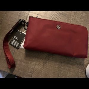 Lululemon wrist wallet